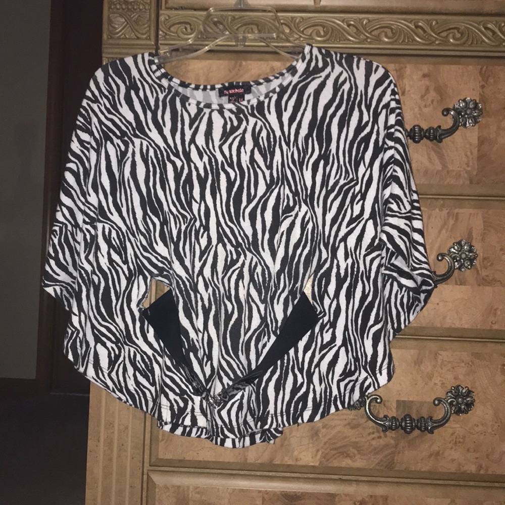 Black and white top, zebra print, belt